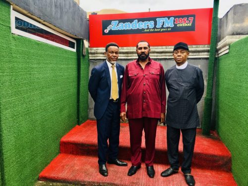 Prince Evans (L), Commissioner for Edu. Primary  Secondary Imo state (center) and CEO Zanders FM, Chief Kennedy Zanders after a program 