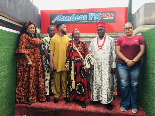 Lolo Becky, Ezi Nwanyi and Nekede Ancient Kingdom Chieftains and youth chairman @ Zanders FM after a program